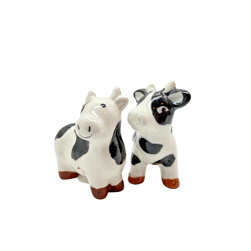 Ceramic Standing Black & White Spotted Cow Salt & Pepper Shakers Farmhouse